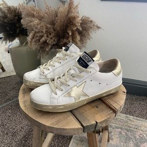 Golden Goose Sneakers (7)